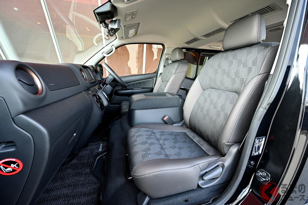 豪華な内装が特徴の日産新型「キャラバン グランド プレミアムGX」(ディーゼル車)