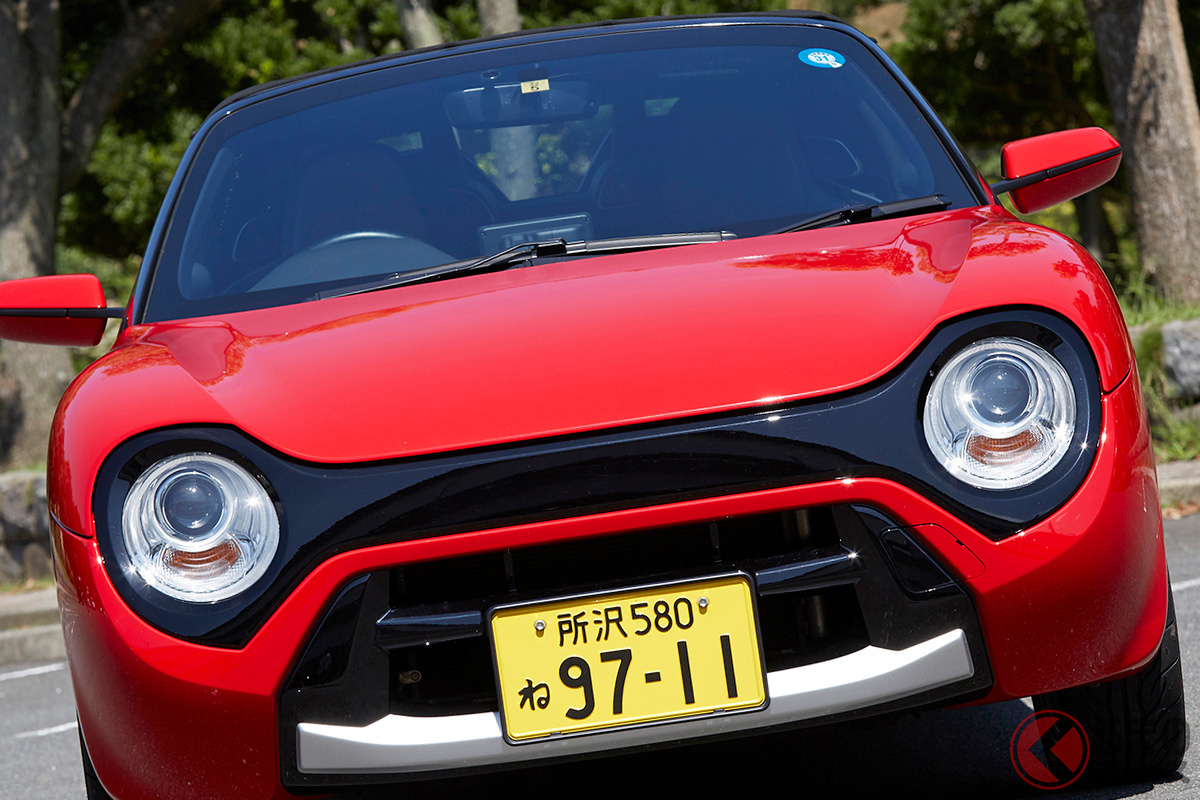 ホンダ「レトロ顔 2人乗り仕様」の実車を展示! 「S660 Neo Classic」とはどんなクルマ?