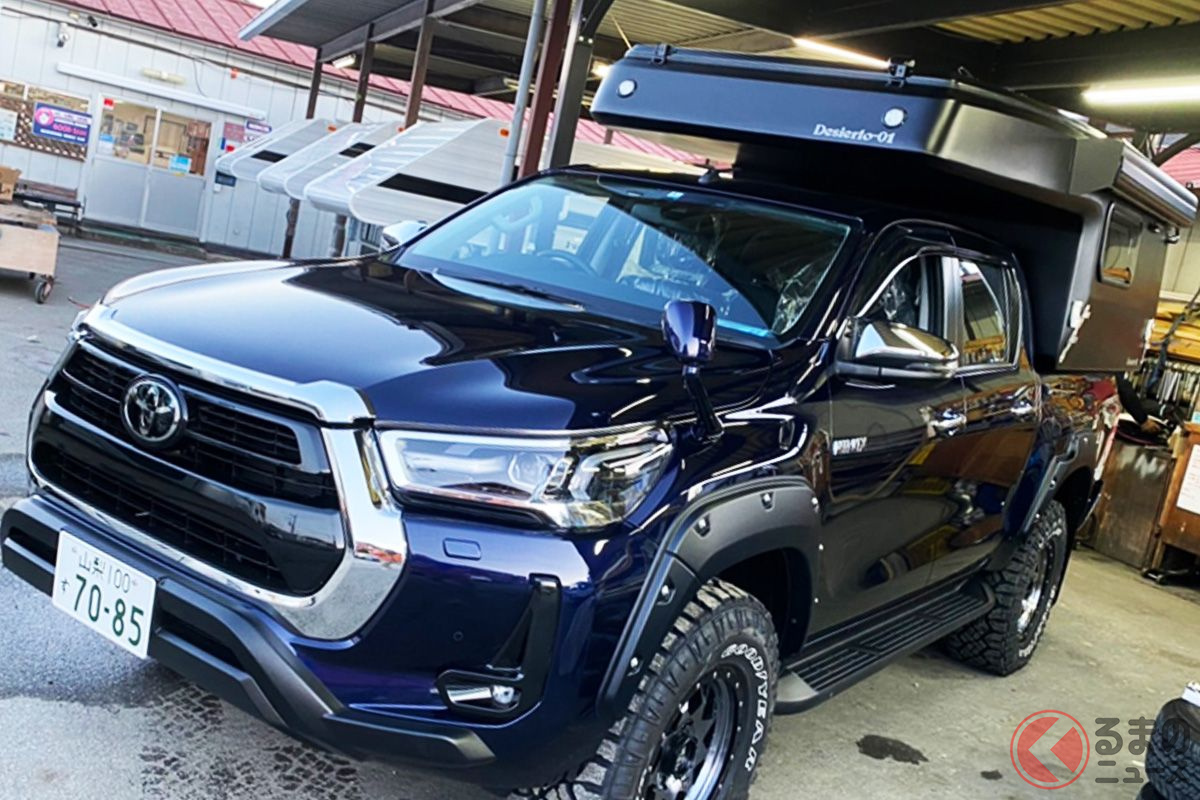 巨大カタツムリのようなトヨタハイラックスベースの「「Desierto-01」(画像提供:MYSミスティック)