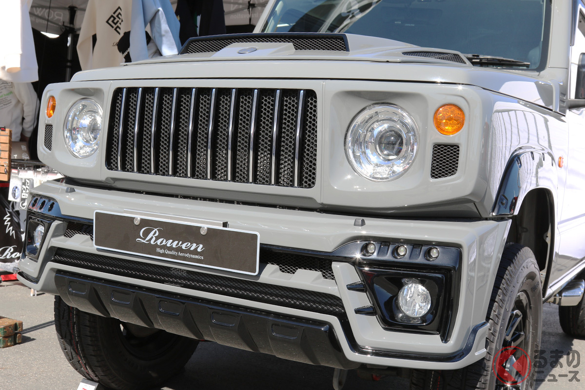 縦グリル&ゴツいバンパーが存在感を強調! ROWENのスズキ「ジムニー」コンプリートカーが凄かった!