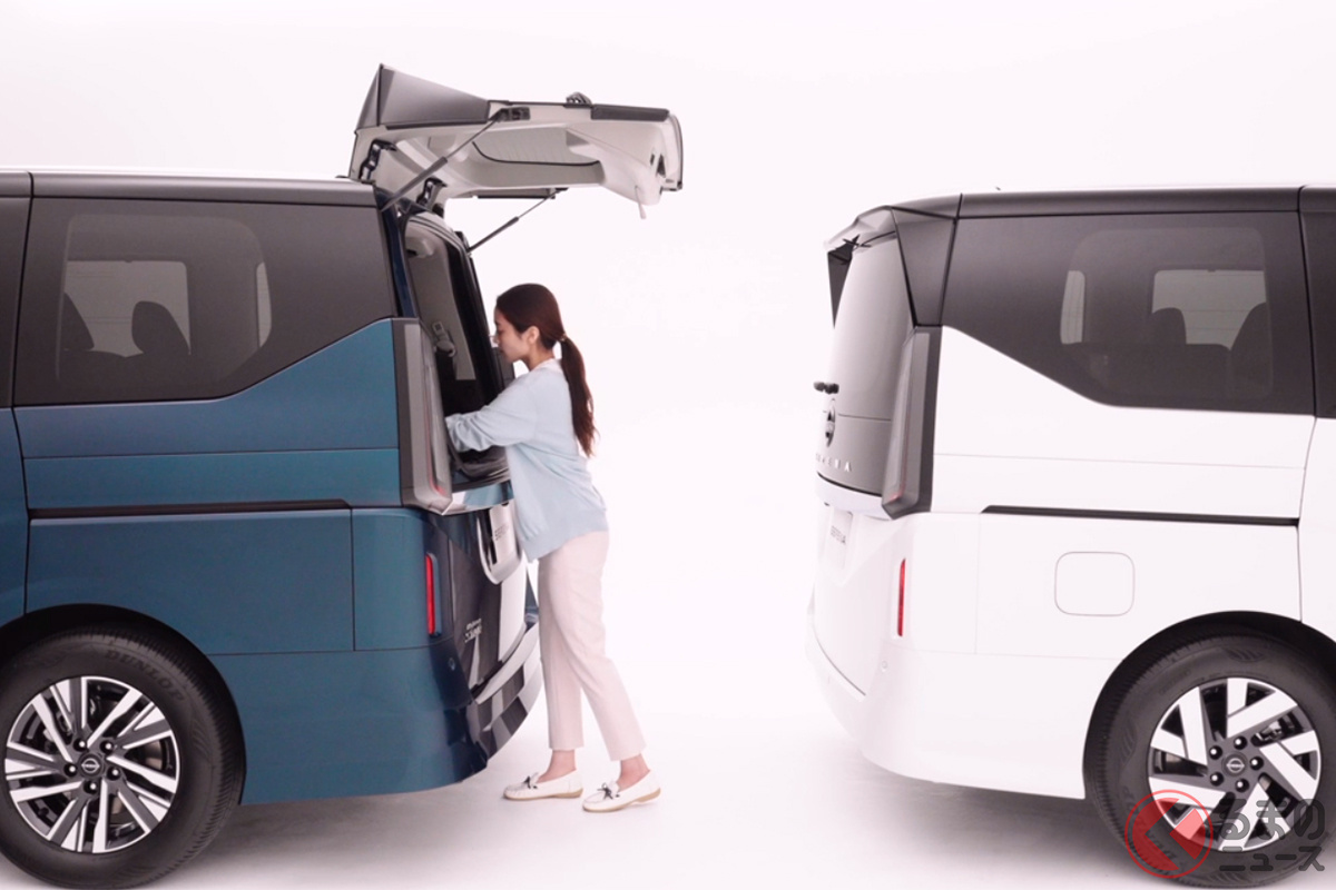 日産のミニバン 新型「セレナ」の「デュアルバックドア」は、写真のようにガラスハッチ(ハーフバックドア)だけを開くことで、狭い場所での荷物の出し入れも容易にできます