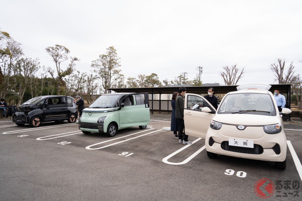 福島県大熊町で開催されているイベントにてお披露目された小型EV(撮影:加藤博人)
