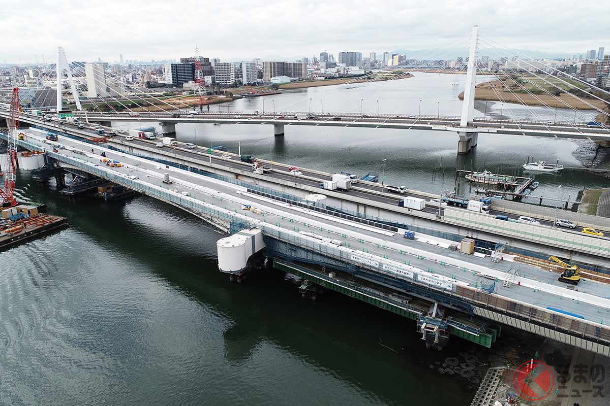 架け替えを控えた首都高速1号羽田線の高速大師橋。2022年12月撮影（画像：首都高速）