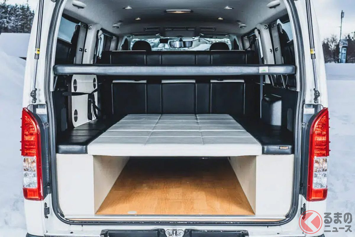 2段ベッド仕様のトヨタ ハイエース 登場 車中泊からゲレンデにgo 物語型カーシェアとは くるまのニュース 2段ベッド仕様のトヨタ ハイエース 登場 車中泊からゲレンデにgo 物語型カーシェアとは くるまのニュース