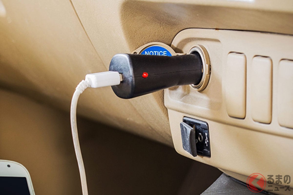 なぜ シガーライター 廃止も 電源ソケット 残る 車中泊 災害 需要増でコンセント標準も 今後ソケットは無くなるのか くるまのニュース なぜ シガーライター 廃止も 電源ソケット 残る 車中泊 災害 需要増でコンセント標準も 今後ソケットは無くなるのか くるまのニュース