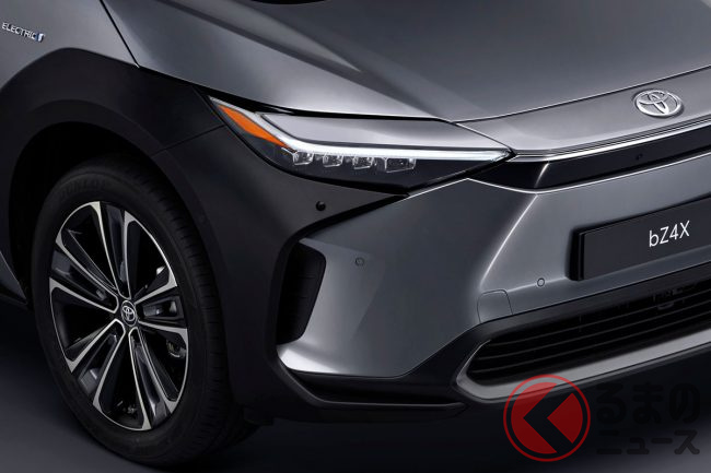 トヨタ新型suv 22年夏 に発売へ 10年100万キロ走行でもバッテリー容量70 保証 新型 Bz4x の欧州発売のケアについて明かす くるまのニュース トヨタ新型suv 22年夏 に発売へ 10年100万キロ走行でもバッテリー容量70 保証 新型 Bz4x の欧州発売のケアについて明かす くるまのニュース