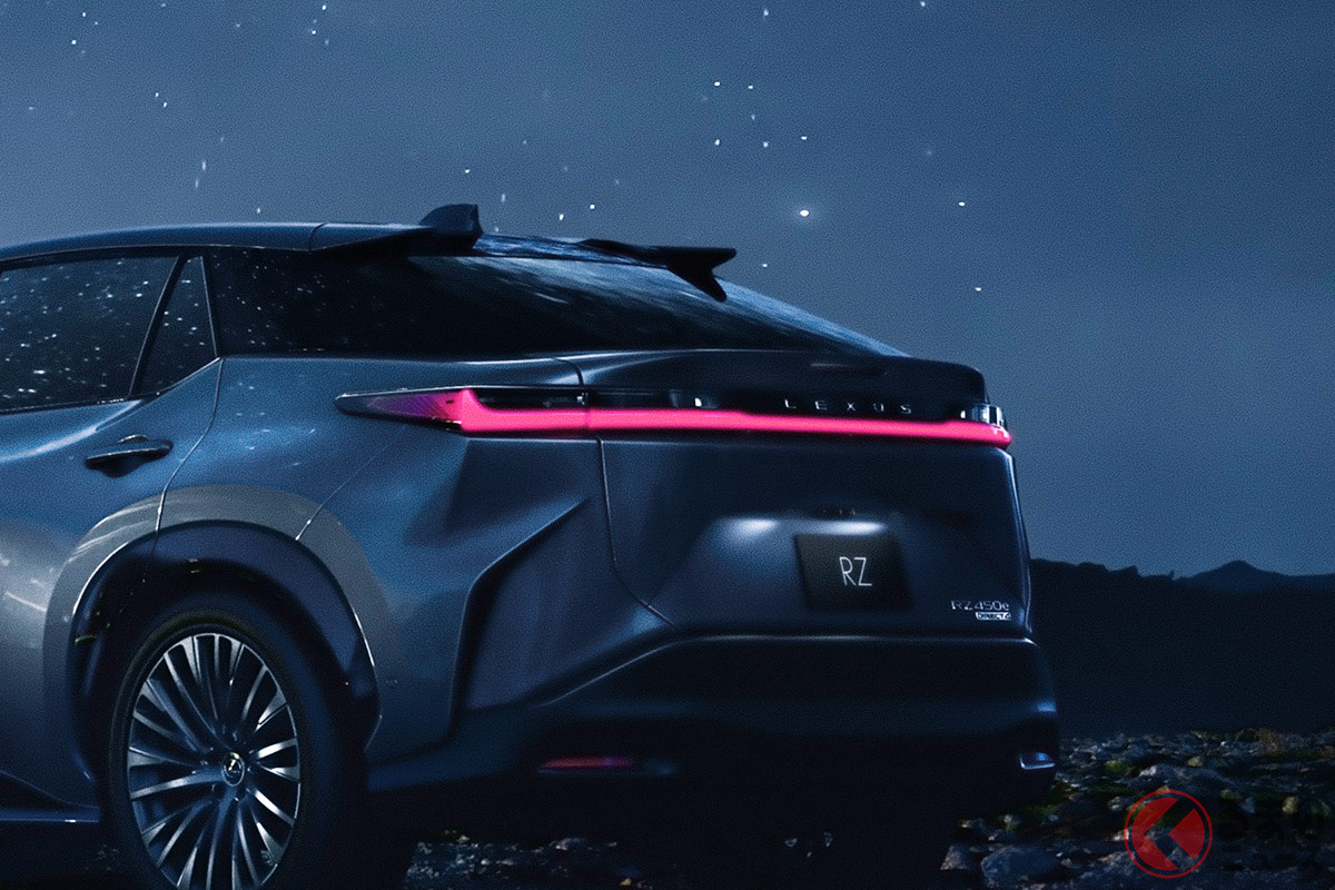 このリアビューは美しい! ついに世界初公開される新型RZ(画像:レクサス公式Twitter)