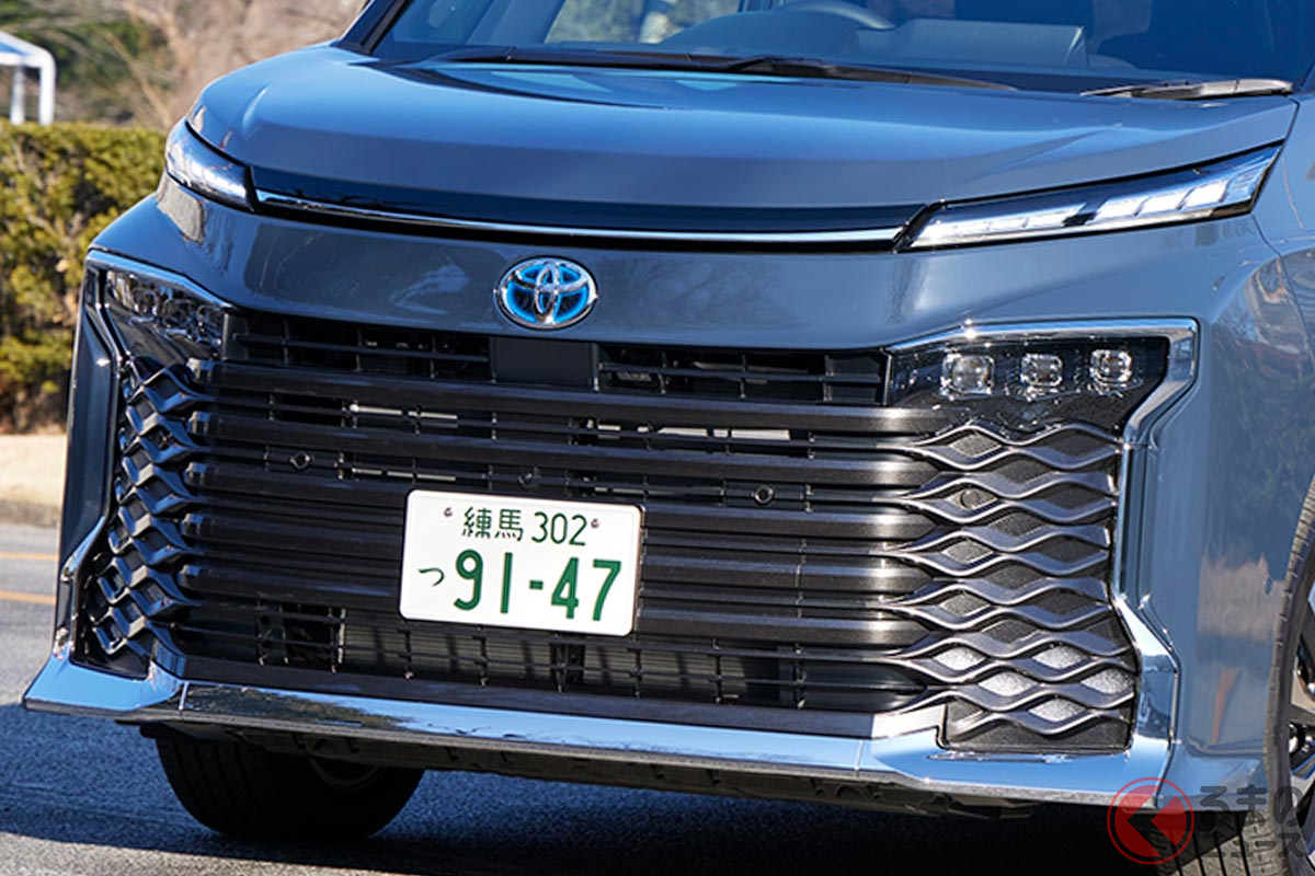 最新装備を満載したトヨタ新型「ヴォクシー」