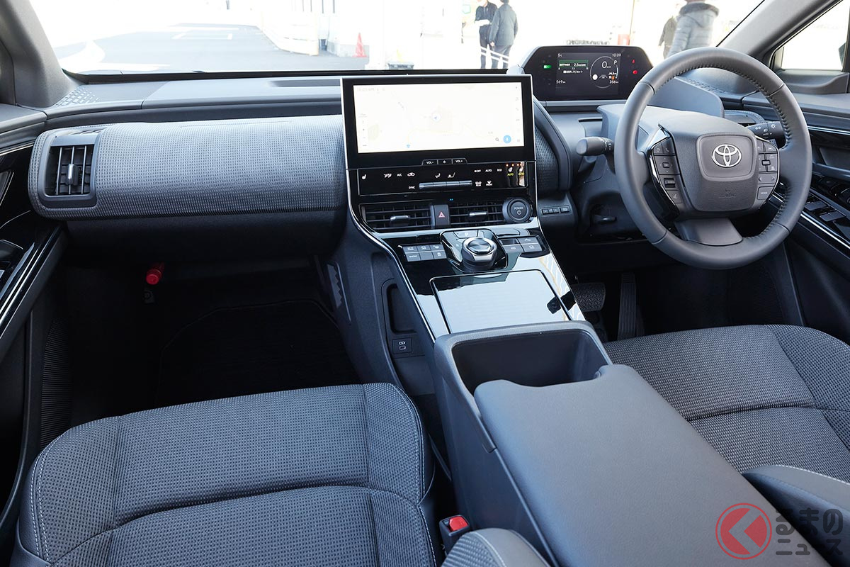 トヨタ新型「bZ4X」のインテリア