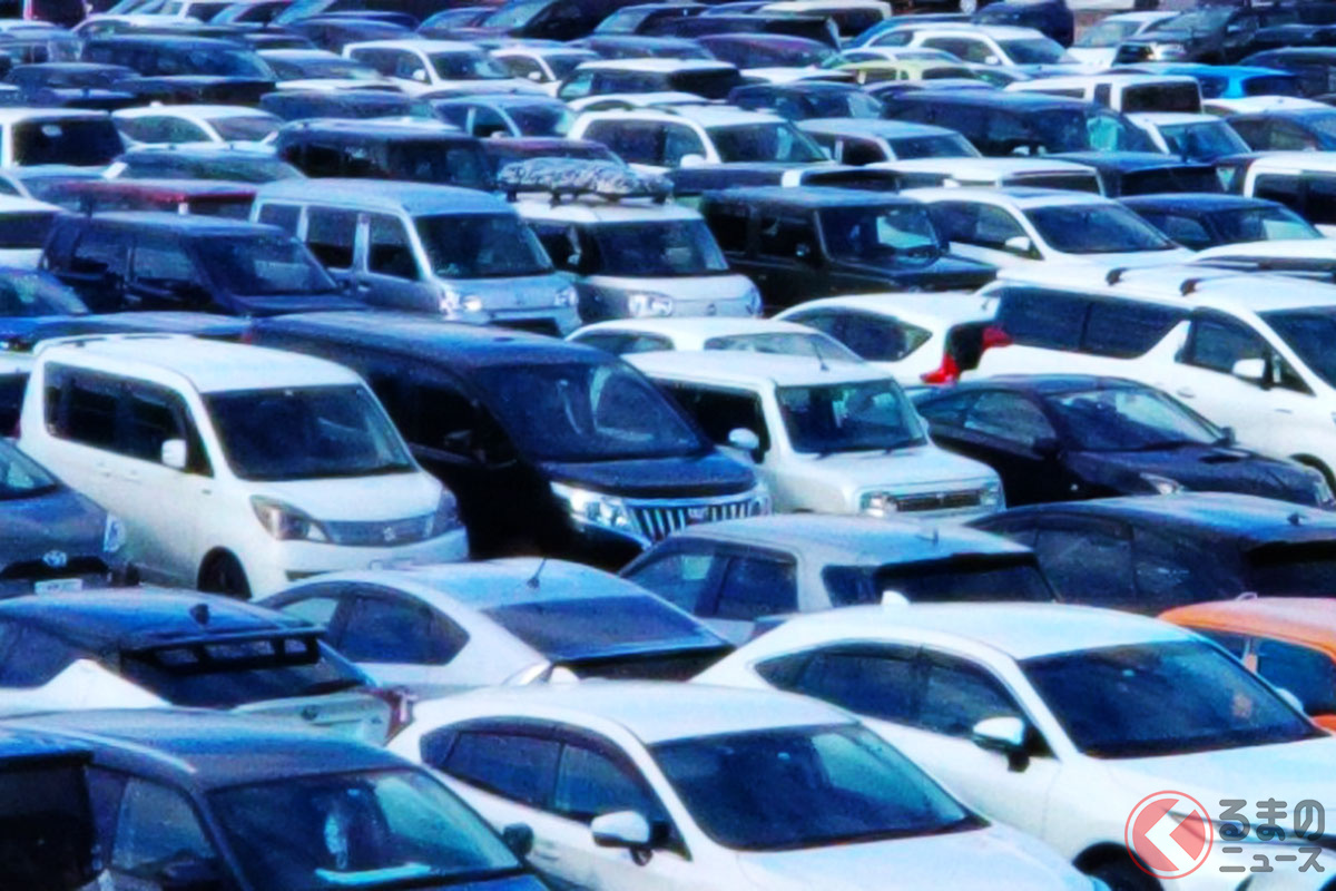 業者オークション会場では1日に1万台以上が取引される(画像はイメージ)