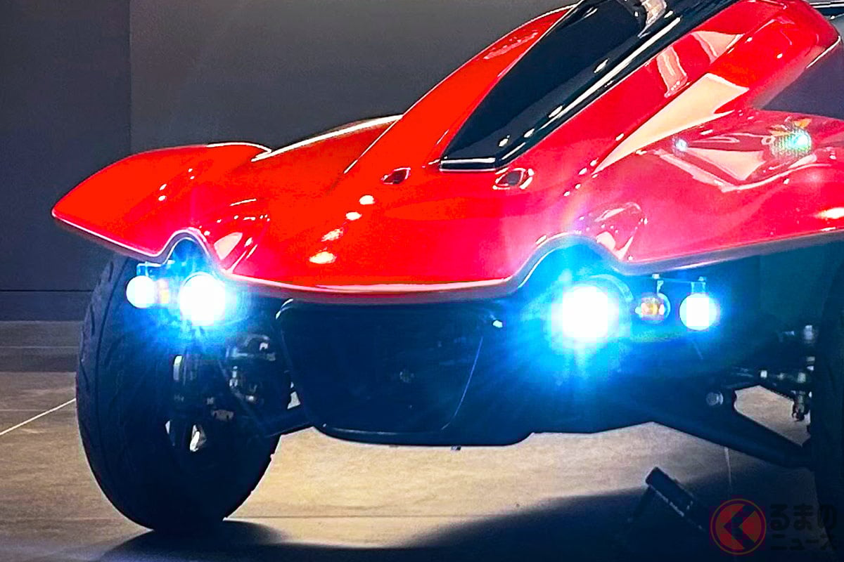 丸目ライトの「“2人乗り”スポーティモデル」!