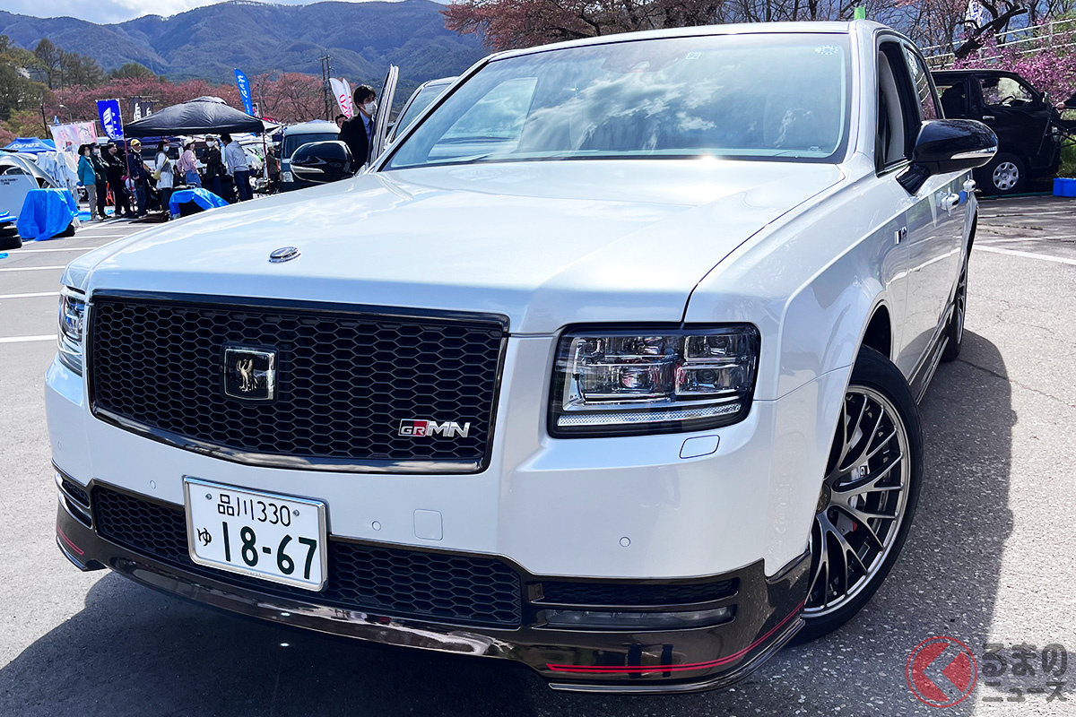 どこに行っても注目度が高い白い「センチュリーGRMN」