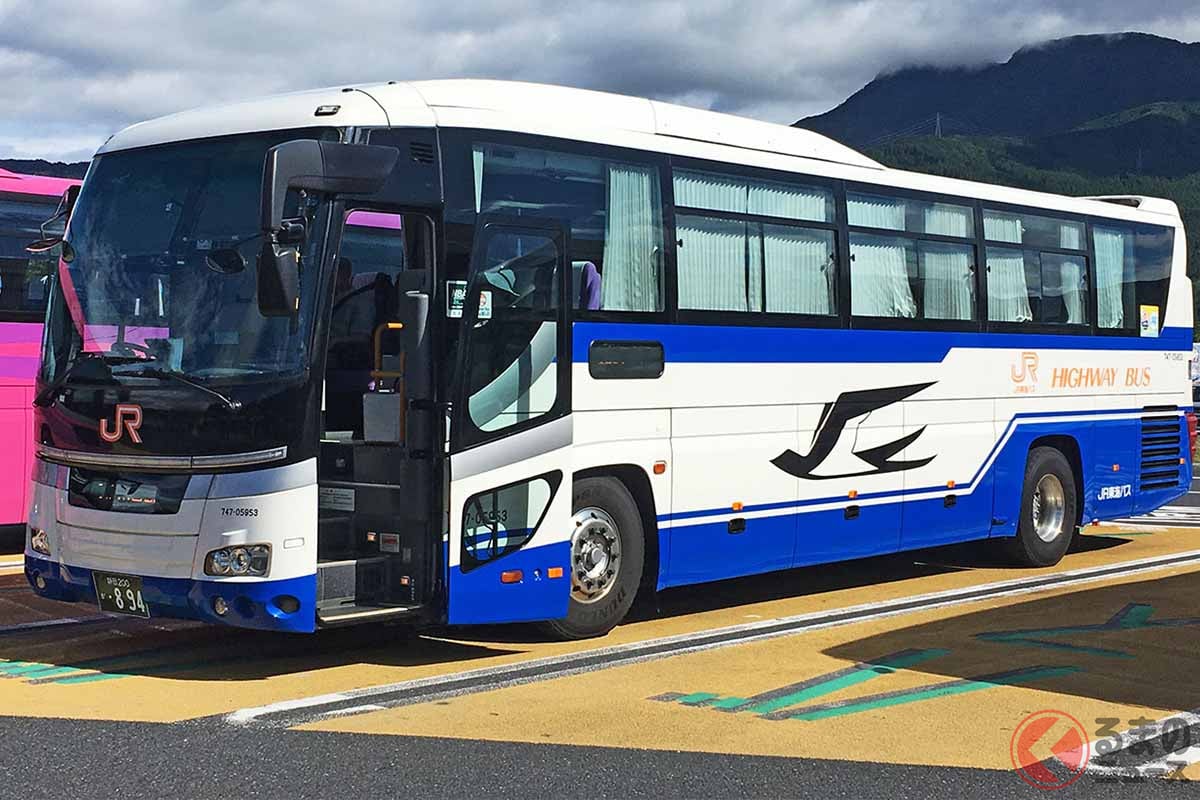 ジェイアール東海バスの高速バス車両のイメージ（編集部撮影）