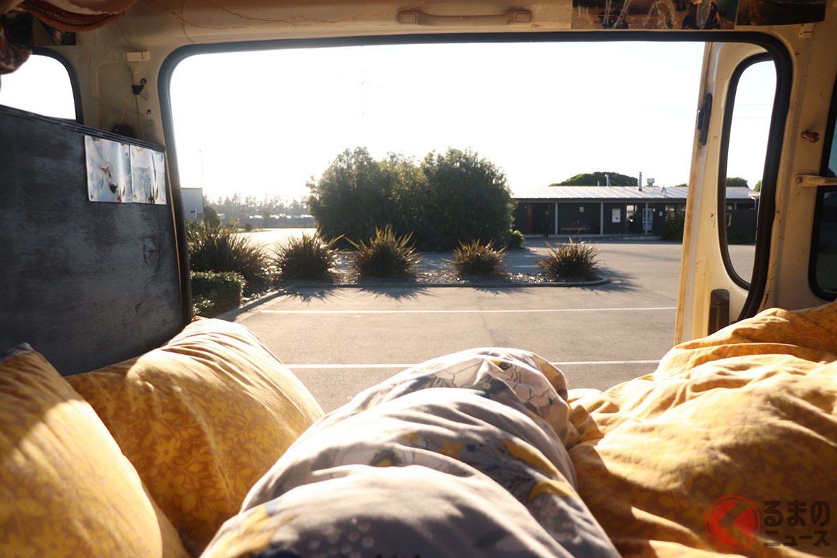 車中泊を嫌がる道の駅もあるなかでなぜ車中泊専用スペースを導入したの?
