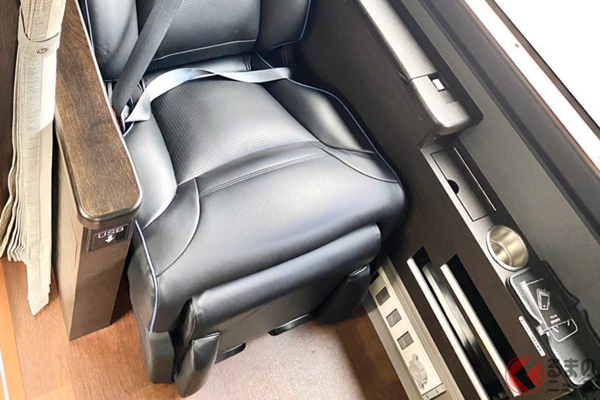 「はかた号」はまさに「キングオブ深夜バス」 乗った感想はいかに?(画像提供:西日本鉄道)