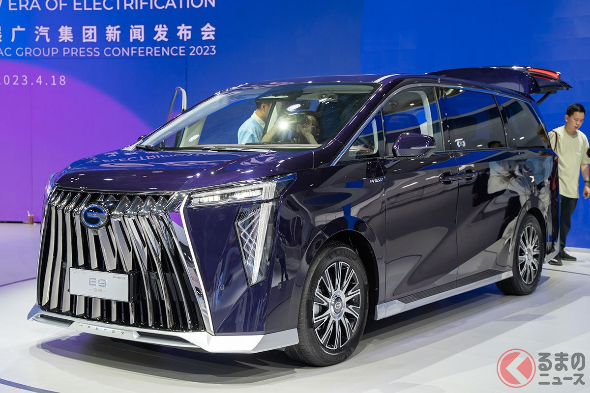 「新能源車(中国語で新エネルギー車の意味)」に仕立て上げた「E9」(撮影:加藤博人)