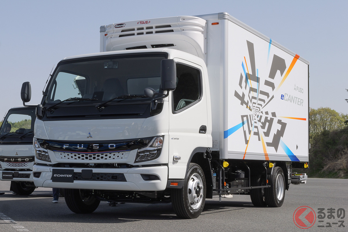 冷凍車の架装を装備した7.5tモデル。冷凍機の稼働は新装備のePTOからの動力で行える