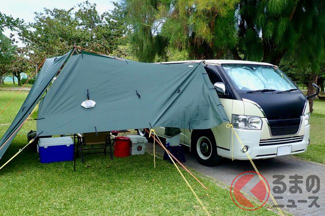 キャンプや車中泊が快適に アウトドアの必需品 カーサイドタープ の正しい使い方 くるまのニュース キャンプや車中泊が快適に アウトドアの必需品 カーサイドタープ の正しい使い方 くるまのニュース