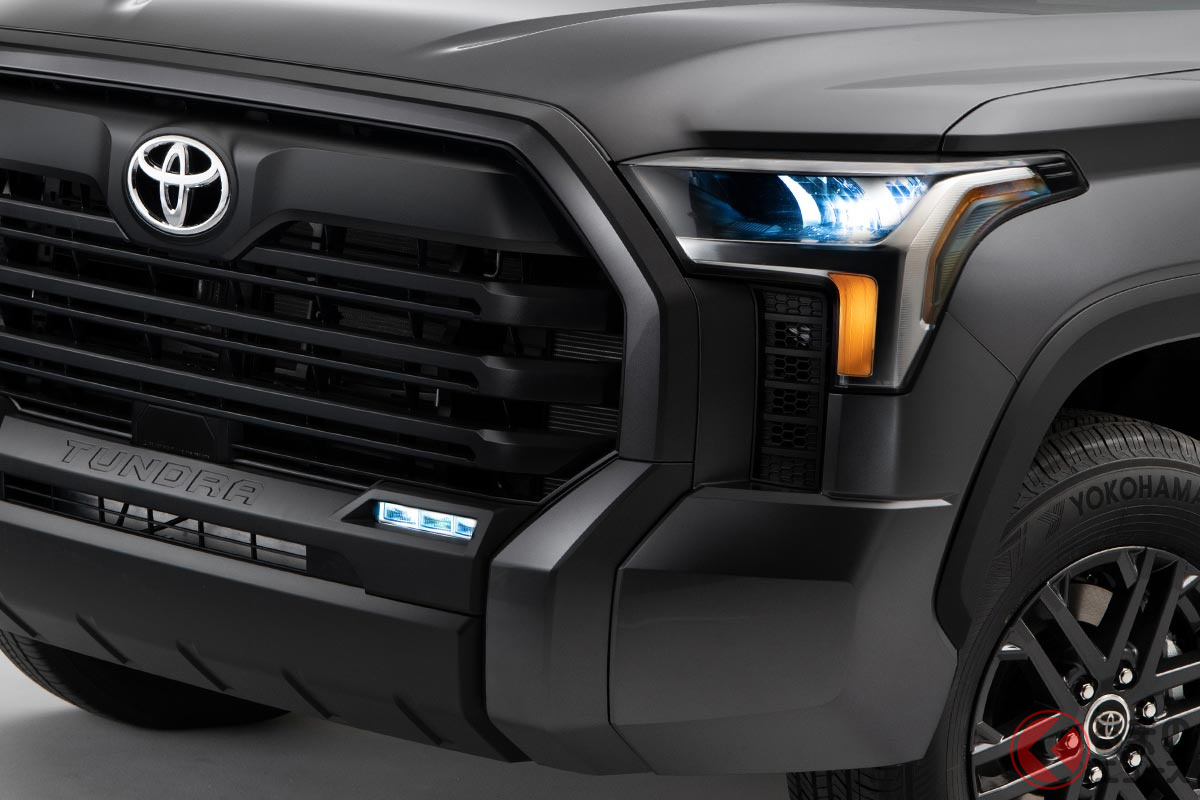 ブラックカスタムで精悍さを強調したトヨタ「タンドラ 2023年モデル SXパッケージ」