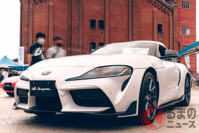 実車初公開の新型 Grスープラ 新型 Rz を展示 激レアな光景に感激で反響はいかに くるまのニュース 実車初公開の新型 Grスープラ 新型 Rz を展示 激レアな光景に感激で反響はいかに くるまのニュース