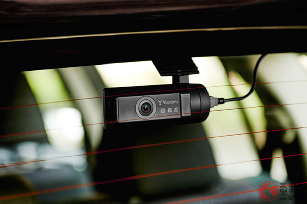 新たに機能がつかされたユピテルのリア専用ドライブレコーダー「SN-R12d」