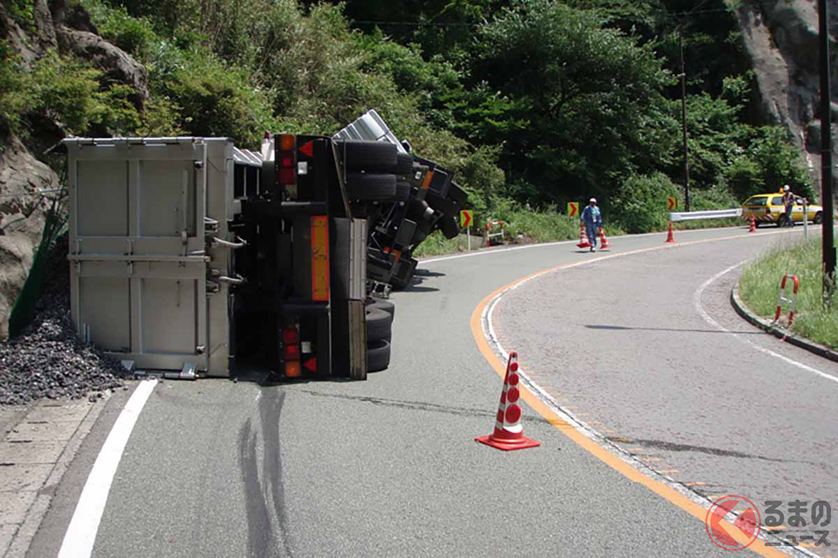 国道57号(現道)滝室坂での事故(画像:国土交通省九州地方整備局)