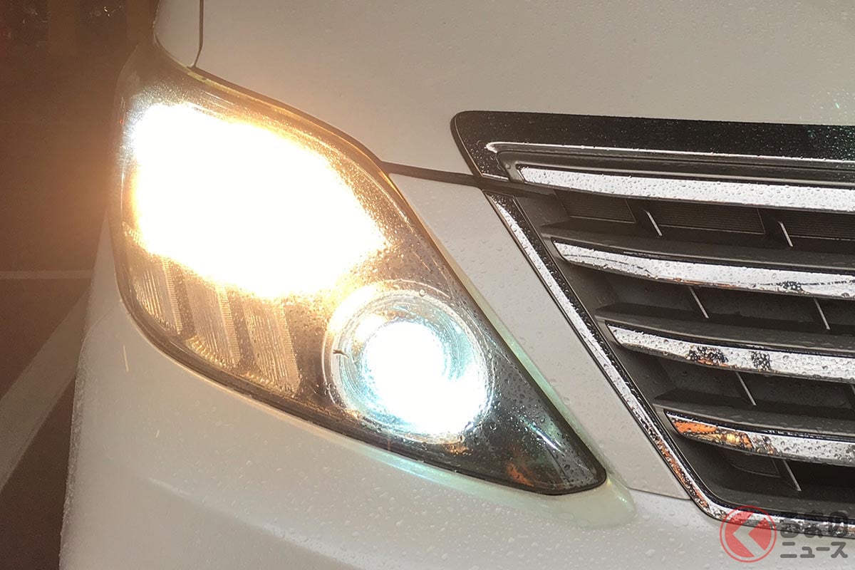 オートハイビームは切り替えが遅れがち