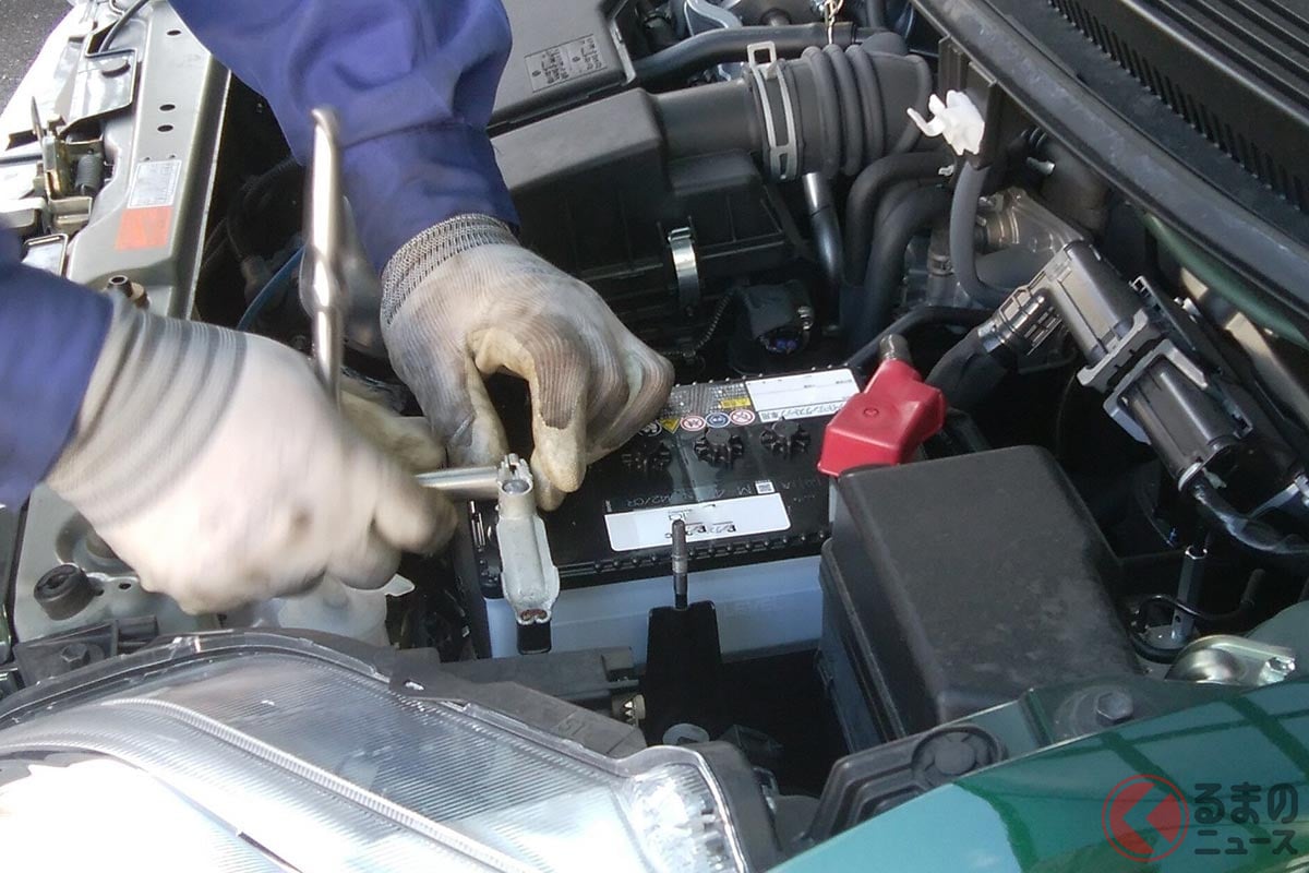 「バッテリー交換」なぜプロに任せた方がいい?