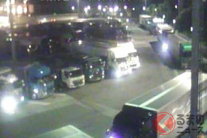 新東名上り駿河湾沼津SAの平日深夜時間帯の状況(画像:NEXCO中日本)