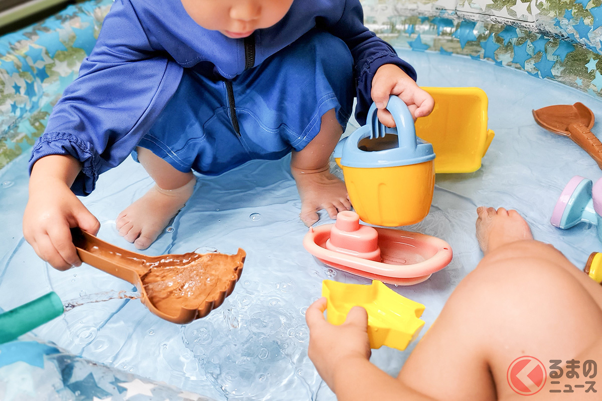 道路でプール遊び!? 夏も活発な「道路族」の実態とは(画像はイメージ)