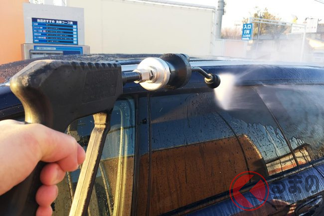 時短洗車に 高圧洗浄機 使って大丈夫 強すぎ噴射はng 要注意なクルマとは くるまのニュース 時短洗車に 高圧洗浄機 使って大丈夫 強すぎ噴射はng 要注意なクルマとは くるまのニュース