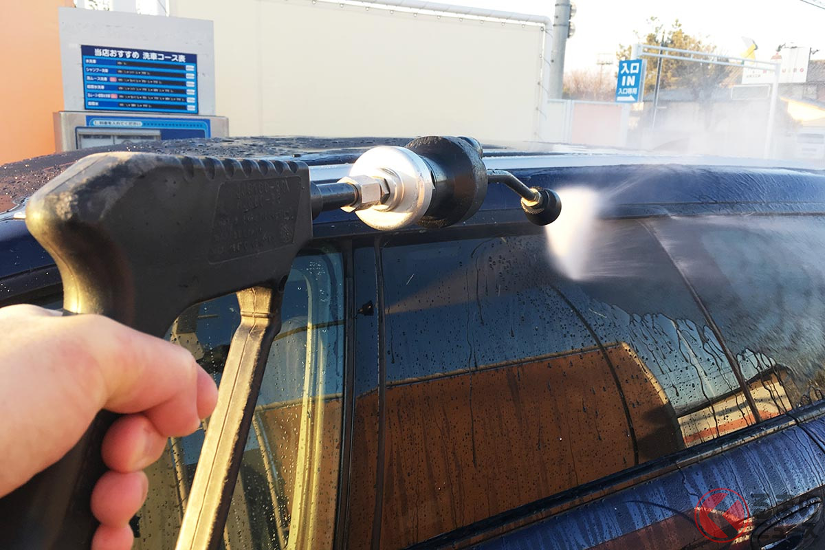 高圧洗浄機による洗車は注意が必要