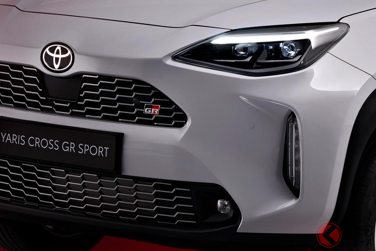 スポーティなデザインが特徴のトヨタ「ヤリスクロス GRスポーツ」(欧州仕様)