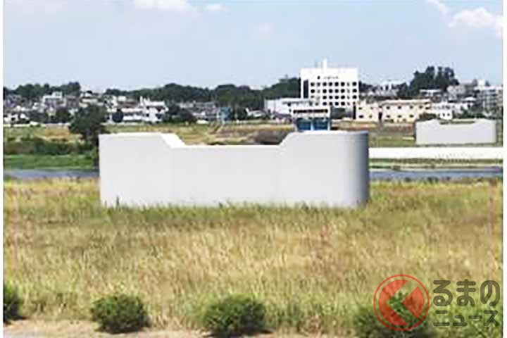 一部完成している等々力大橋(仮称)の橋脚(画像:川崎市)