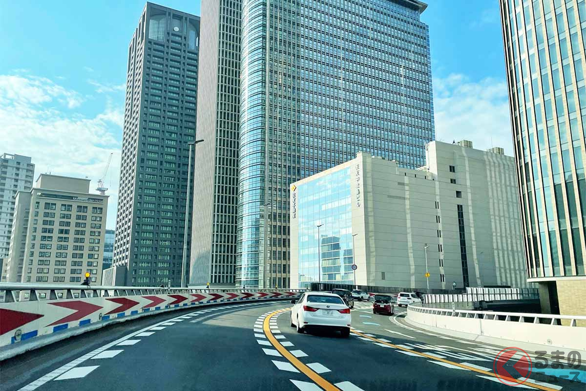 阪神高速(画像:写真AC)