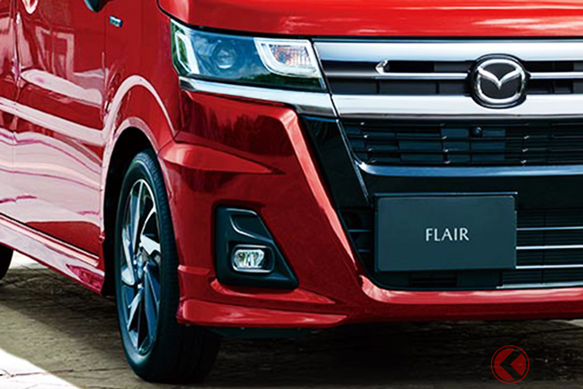 「ギラ顔」グリルになった新「フレア」