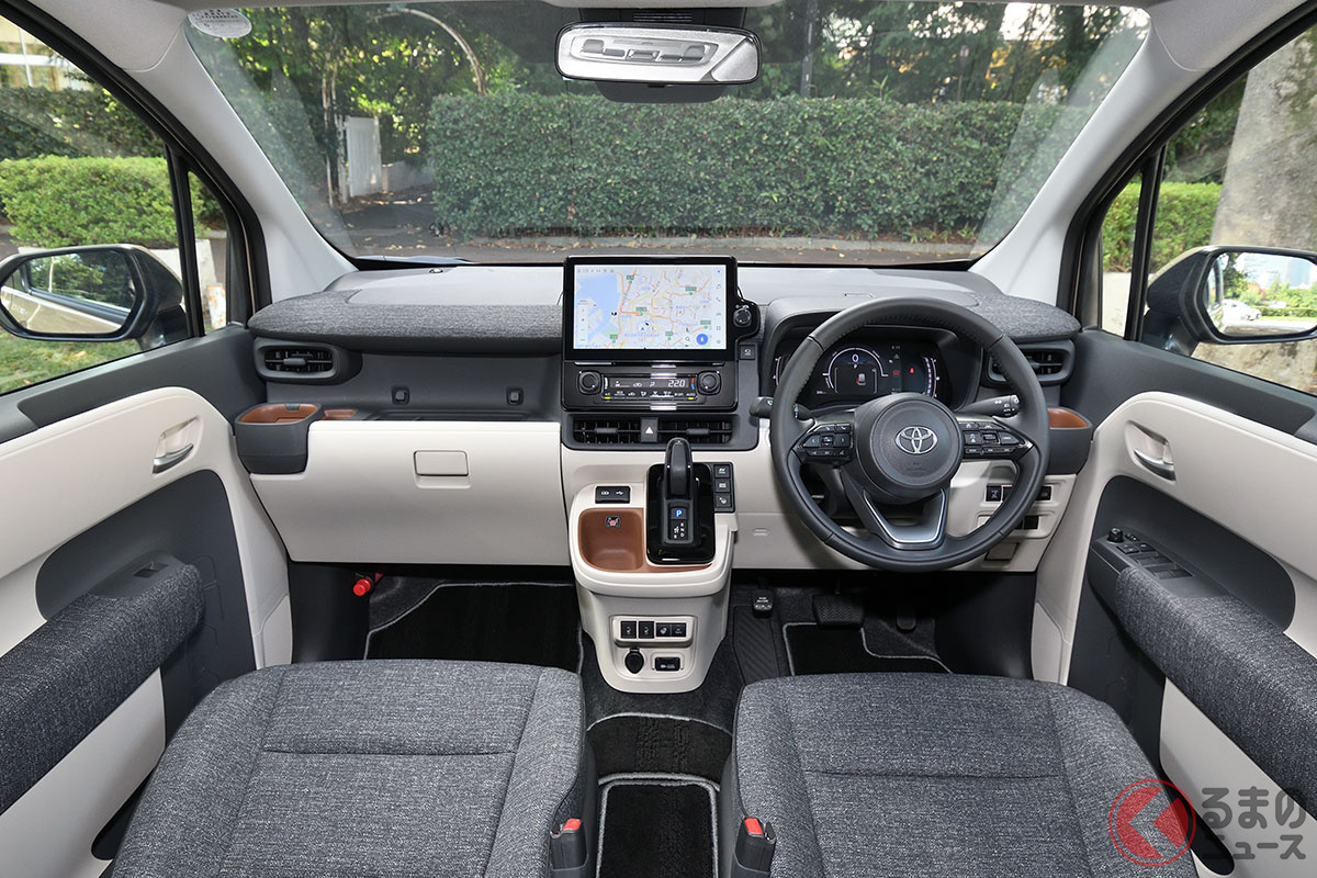 トヨタ 3代目(新型)「シエンタ」(3列シート・5人乗り仕様)