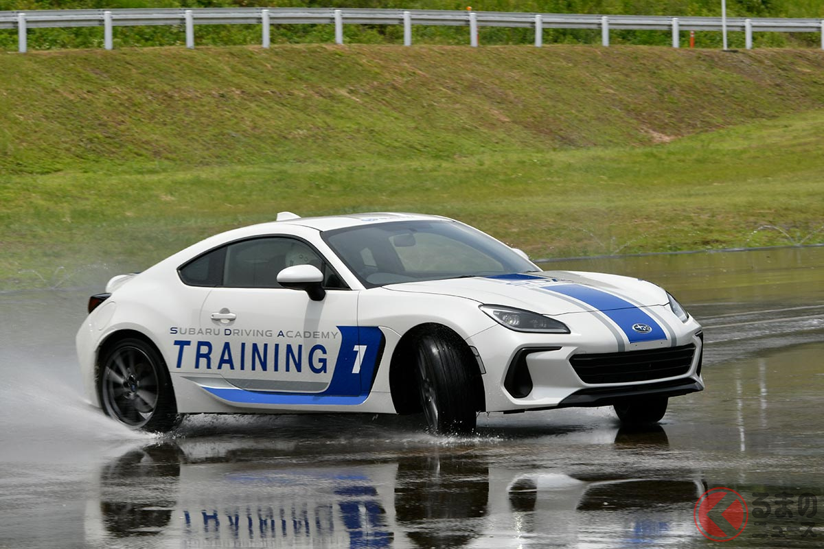 エンジニアの運転スキルを磨く「スバルドライビングアカデミー」