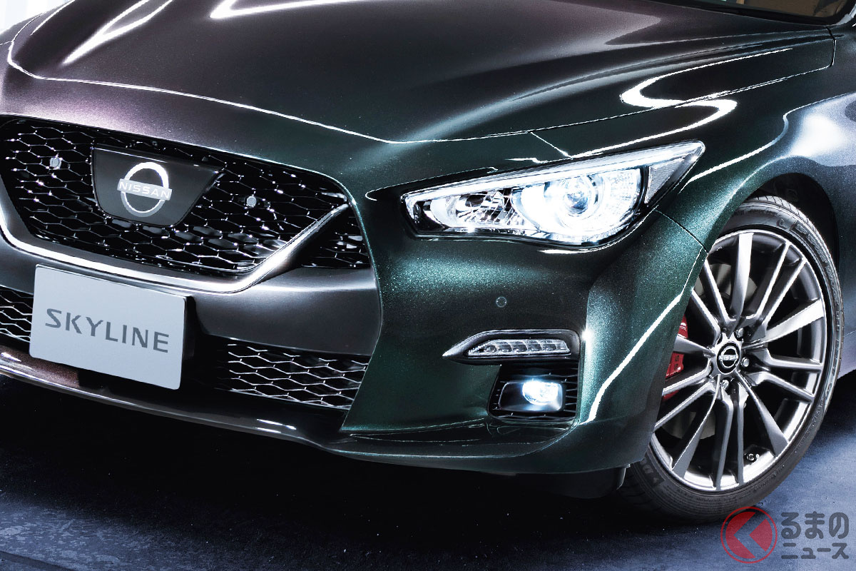 特別な「ミッドナイトパープル」をまとった「スカイライン 400R」