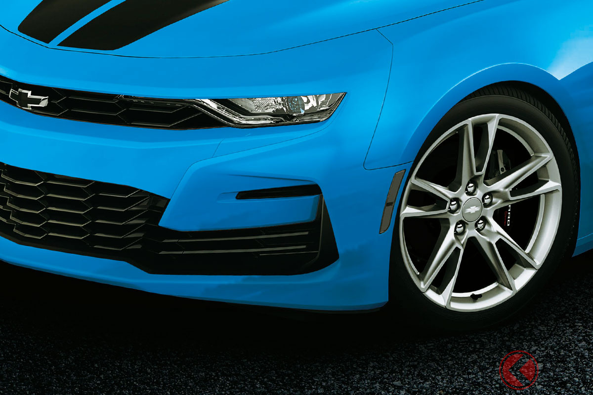 20台限定のシボレー「カマロ RAPID BLUE EDITION」