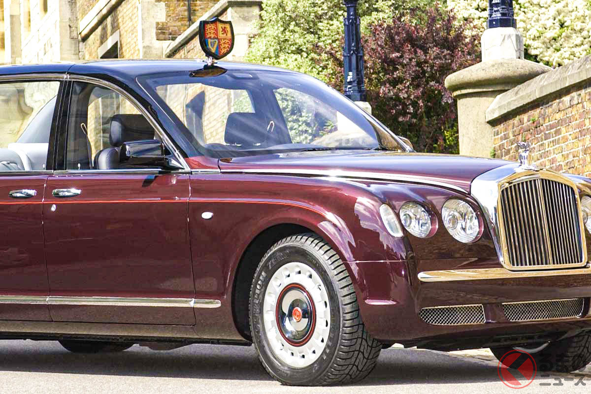 エリザベス女王陛下が公務で使用していたベントレー「ステートリムジン」