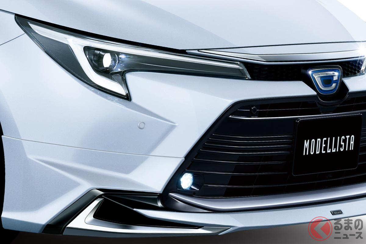 モデリスタのメッキパーツでカスタムしたトヨタ新型「カローラツーリング」