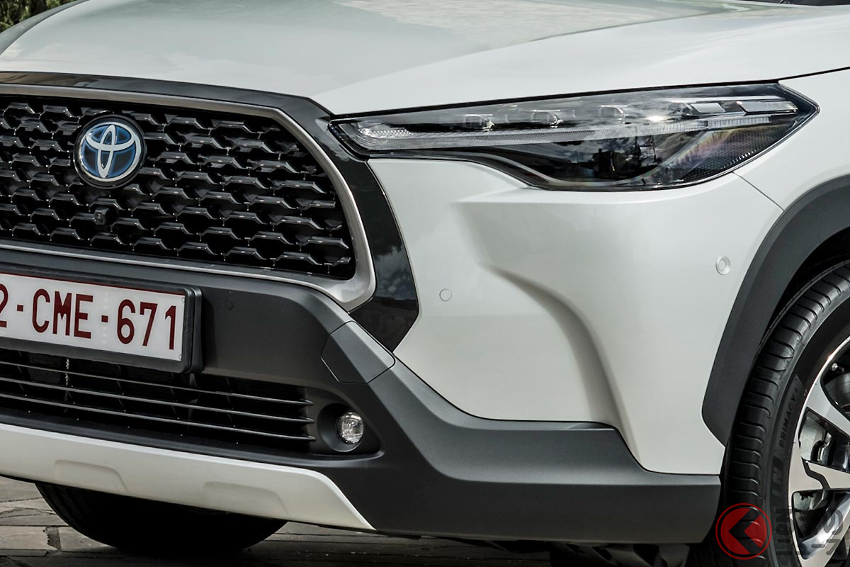 トヨタ新型「カローラクロス」(欧州仕様)