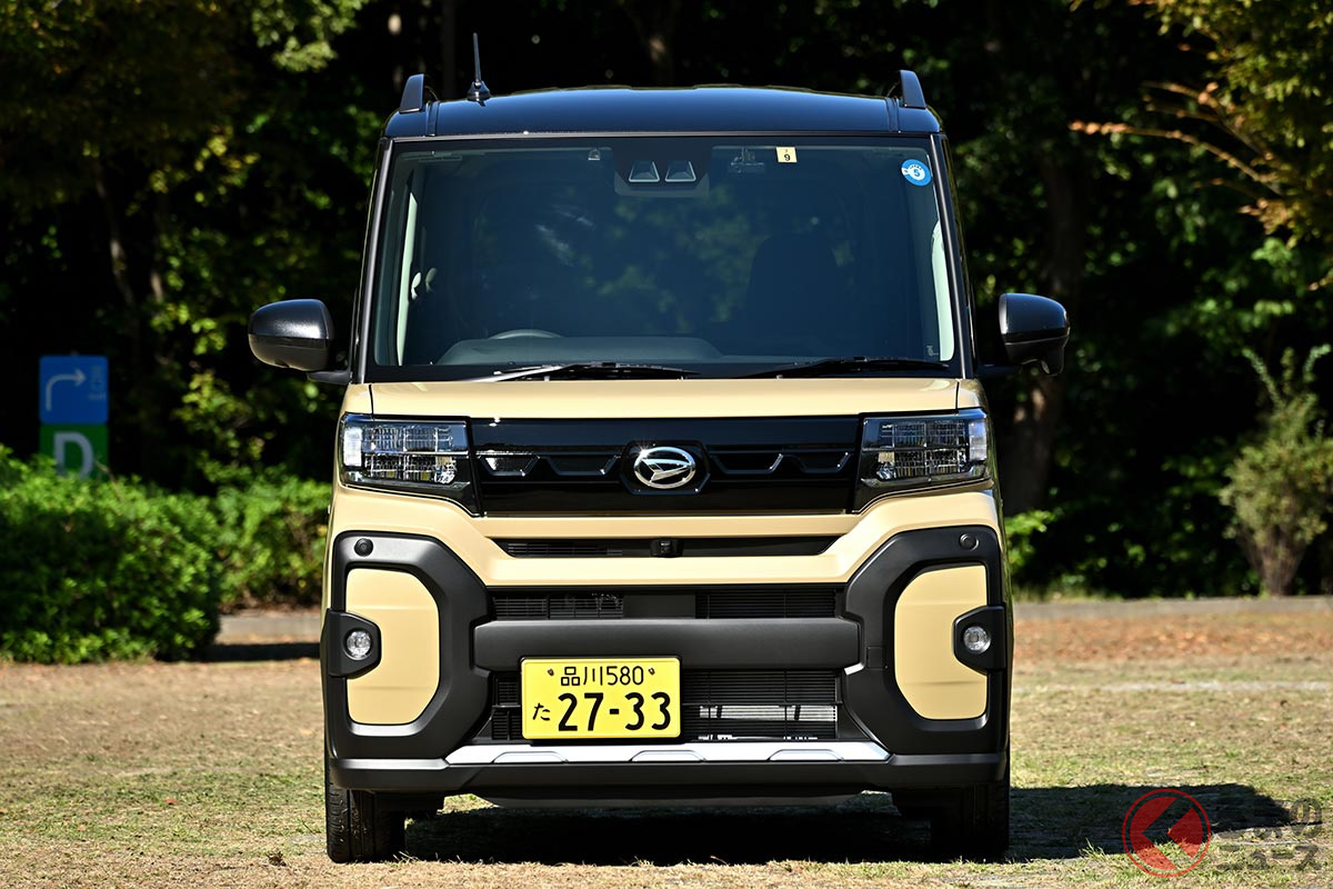 ダイハツ「タント ファンクロス」