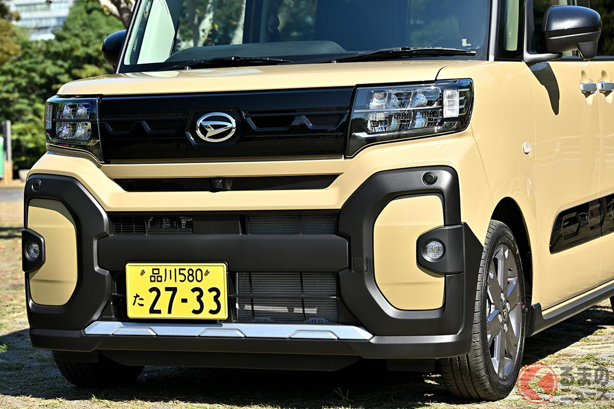 ダイハツ「タント ファンクロス」