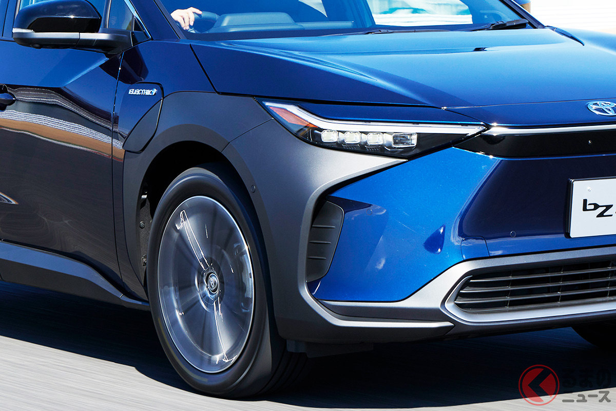 トヨタ「bZ4X」