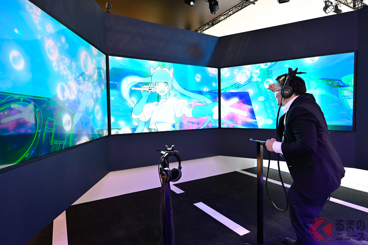 STORY2「時速100キロのライブセッション」を体験している様子