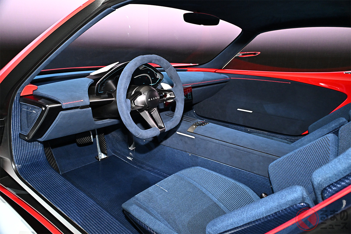 サスティナブルな素材を使用したマツダ「アイコニックSP」の内装