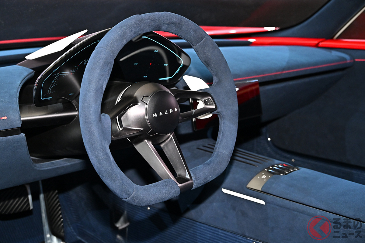 内装の造形はかなり現実的!