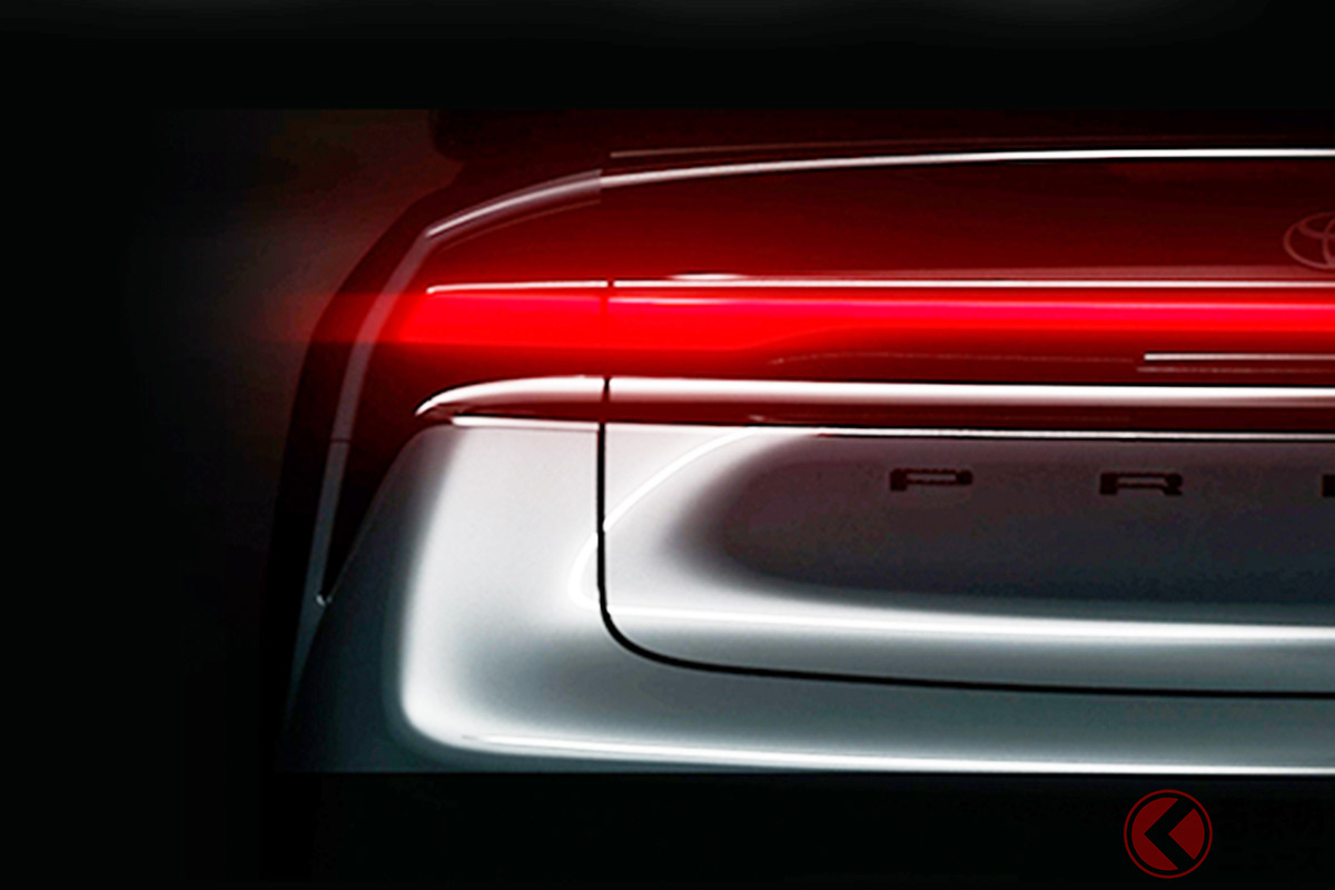 トヨタが11月14日に公開した新型「プリウス」のティザー画像